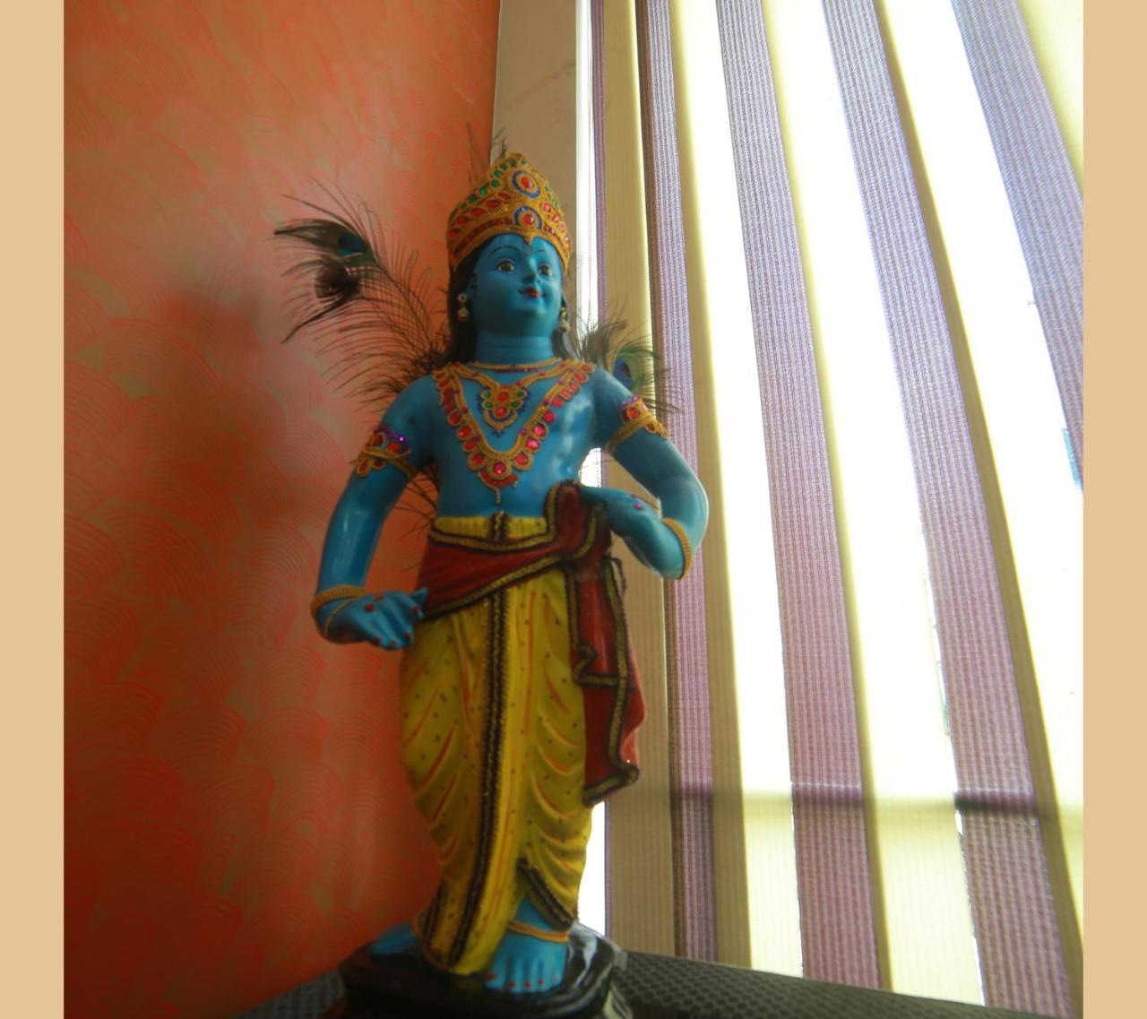 Hare Krishna Inn Guruvāyūr Екстериор снимка
